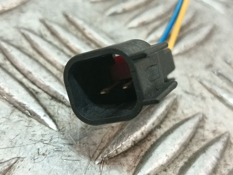Recambio de resistencia calefaccion para volvo v40 hatchback (525) d3 referencia OEM IAM 31418971  