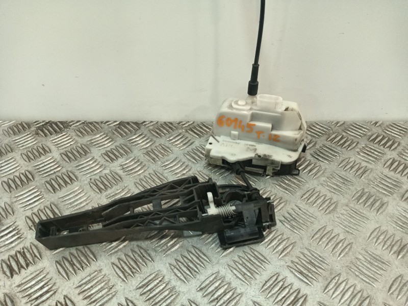 Recambio de cerradura puerta delantera izquierda para citroën c3 i (fc_, fn_) 1.4 hdi referencia OEM IAM   