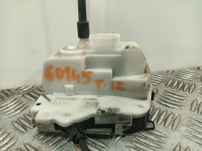 Recambio de cerradura puerta delantera izquierda para citroën c3 i (fc_, fn_) 1.4 hdi referencia OEM IAM   