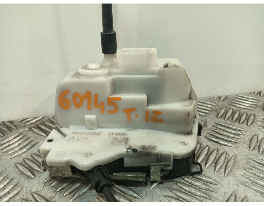 Recambio de cerradura puerta delantera izquierda para citroën c3 i (fc_, fn_) 1.4 hdi referencia OEM IAM   