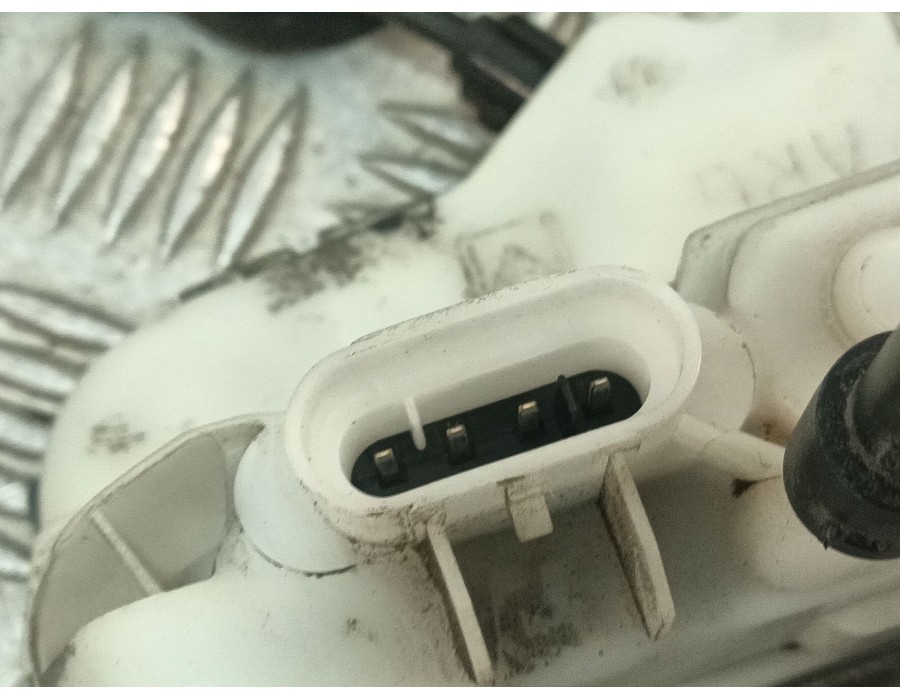 Recambio de cerradura puerta delantera izquierda para citroën c3 i (fc_, fn_) 1.4 hdi referencia OEM IAM   