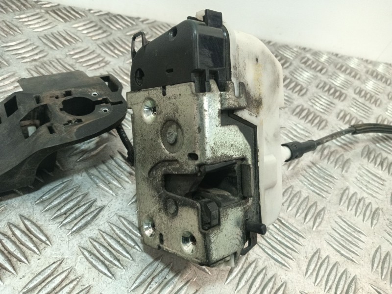 Recambio de cerradura puerta delantera izquierda para citroën c3 i (fc_, fn_) 1.4 hdi referencia OEM IAM   