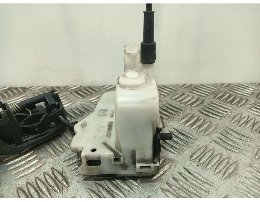 Recambio de cerradura puerta delantera derecha para citroën c3 i (fc_, fn_) 1.4 hdi referencia OEM IAM   