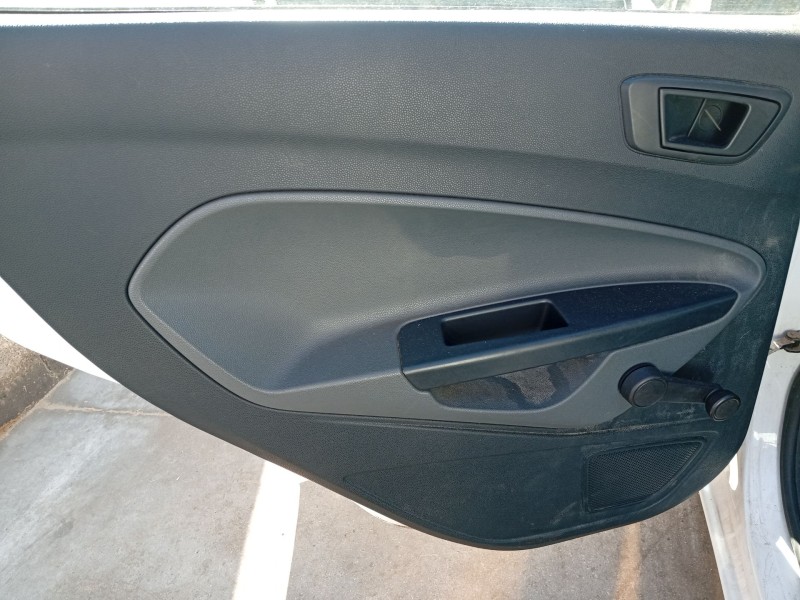 ford fiesta vi (cb1, ccn) del año 2010