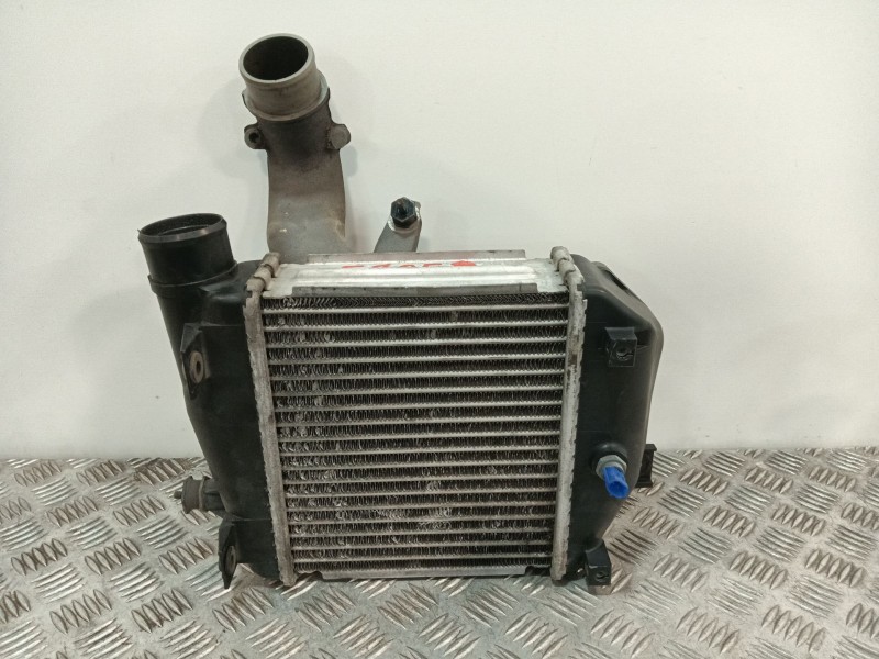 Recambio de intercooler para mazda 3 lim. (bl) referencia OEM IAM R2AJ13565  