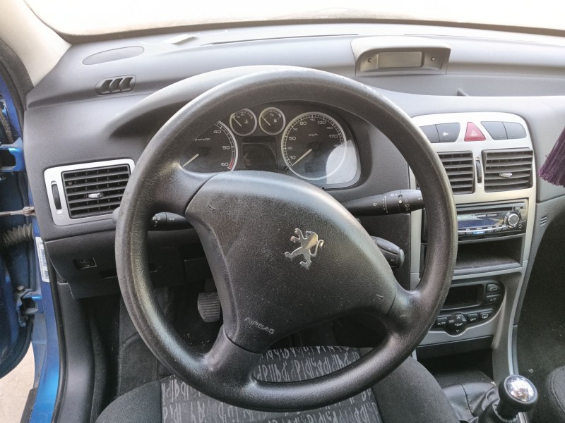 peugeot 307 (3a/c) del año 2002