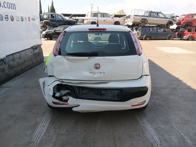 fiat punto evo (199_) del año 2011