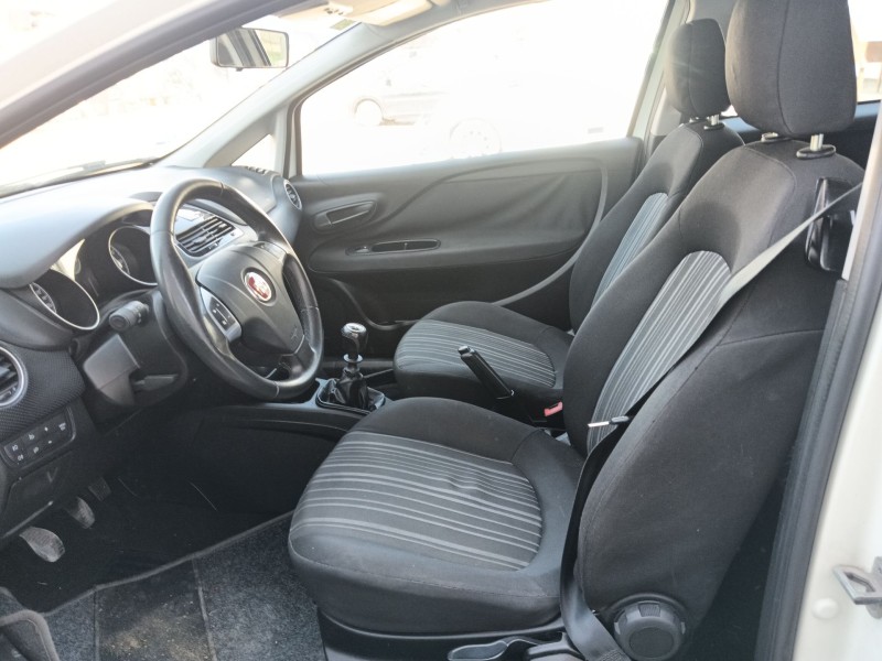 fiat punto evo (199_) del año 2011