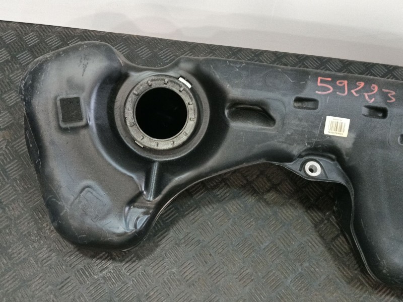 Recambio de deposito combustible para bmw 1 (e81) 118 d referencia OEM IAM N1B0764689  