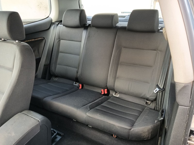 volkswagen golf v (1k1) del año 2004