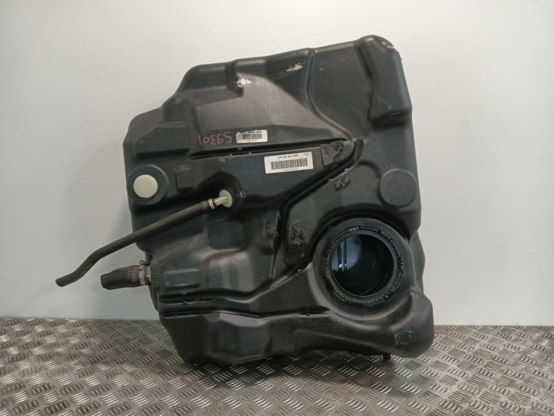 Recambio de deposito combustible para volvo v40 hatchback (525) d3 referencia OEM IAM P31372505 31321579 