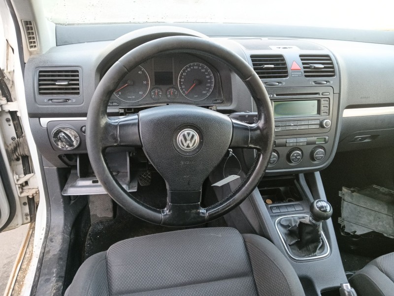 volkswagen golf v (1k1) del año 2006