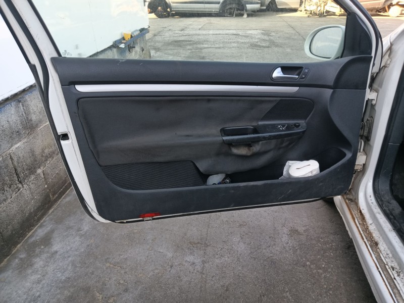 volkswagen golf v (1k1) del año 2006