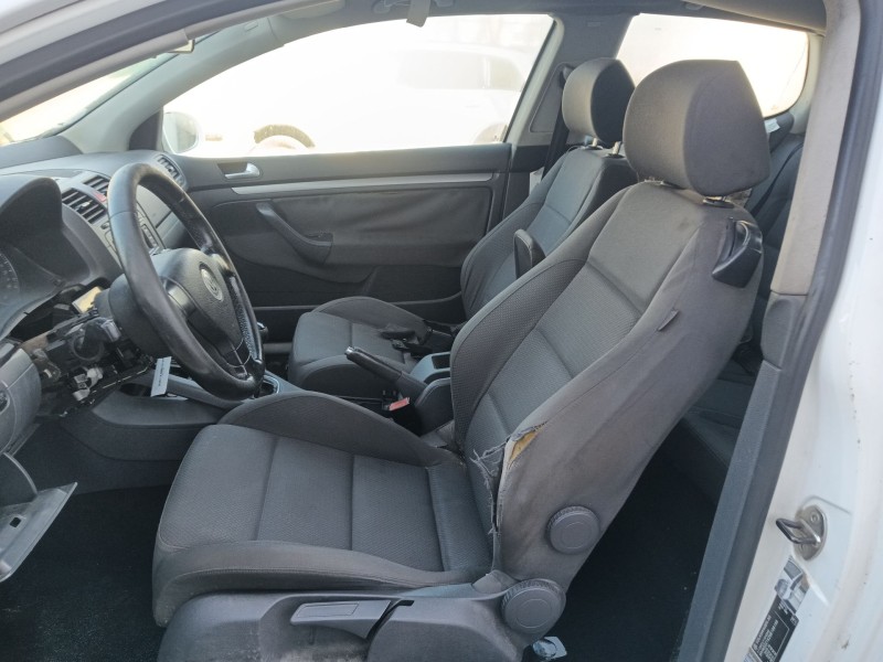 volkswagen golf v (1k1) del año 2006