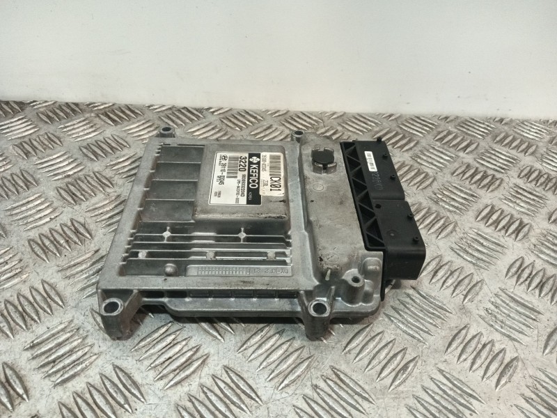 Recambio de centralita motor uce para hyundai i20 i (pb, pbt) 1.2 referencia OEM IAM 3910003345 9030933220KD 