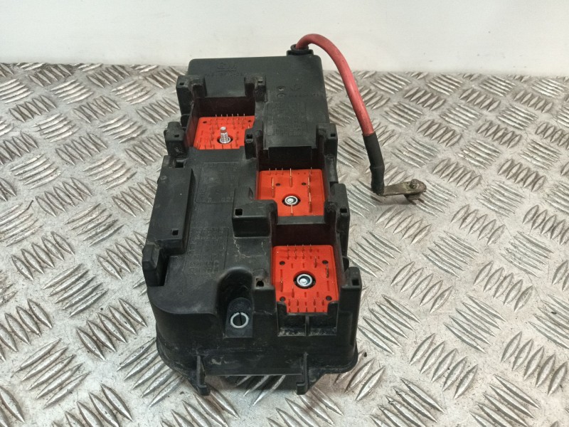 Recambio de caja reles / fusibles para opel vectra c (z02) 2.2 dti 16v (f69) referencia OEM IAM 460023260  