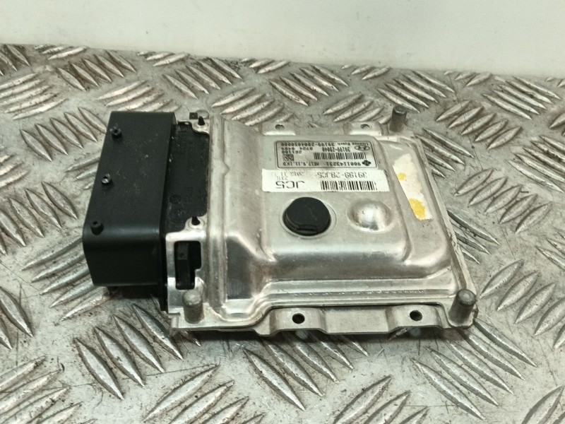 Recambio de centralita motor uce para hyundai ix20 (jc) 1.4 referencia OEM IAM 391992BJC5 ME179111 391992B040