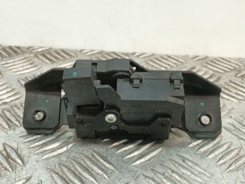 Recambio de cerradura maletero / porton para opel astra j lim. 1.6 16v cat referencia OEM IAM 13500195  