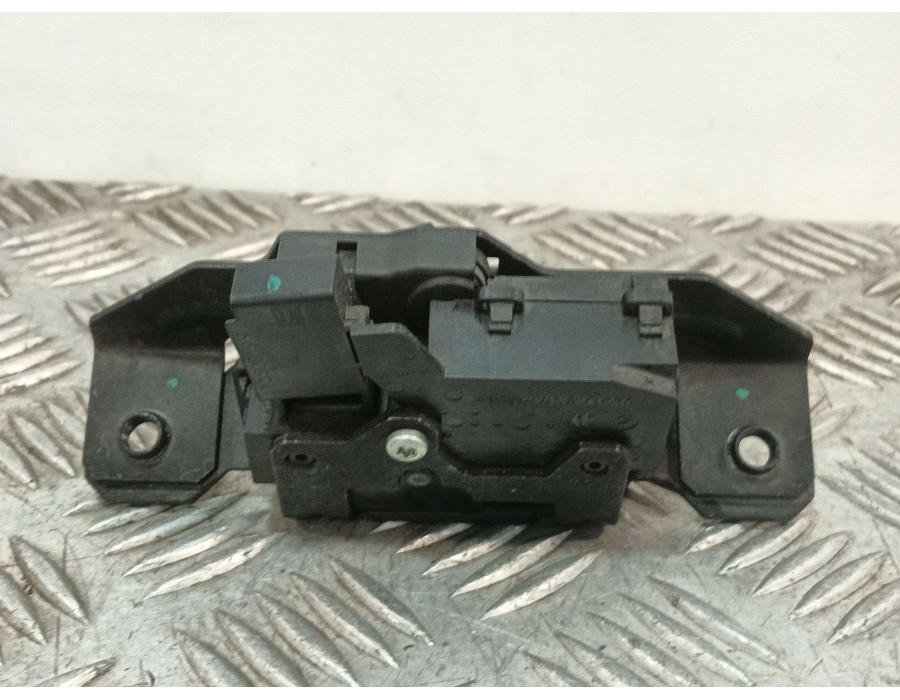 Recambio de cerradura maletero / porton para opel astra j lim. 1.6 16v cat referencia OEM IAM 13500195  