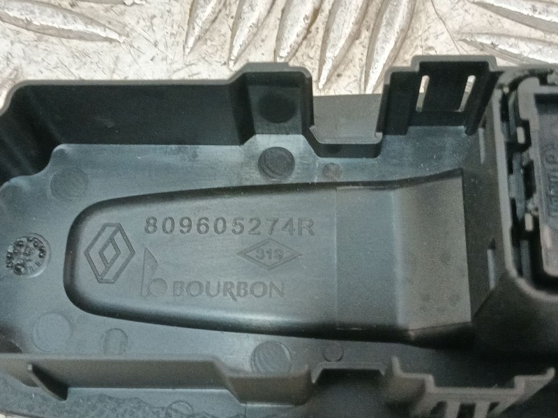 Recambio de mando elevalunas trasero derecho para renault scénic iv (j9_) 1.5 dci 110 referencia OEM IAM 809605274R  