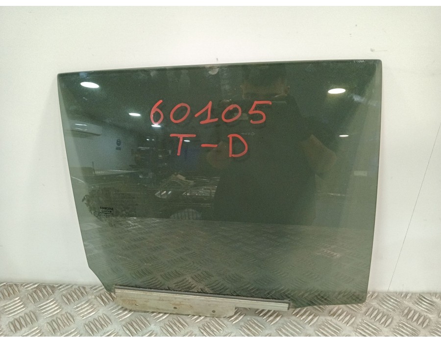 Recambio de luna trasera derecha para toyota c-hr (_x1_) 1.8 hybrid (zyx10_, zyx11_) referencia OEM IAM 68103F4010  
