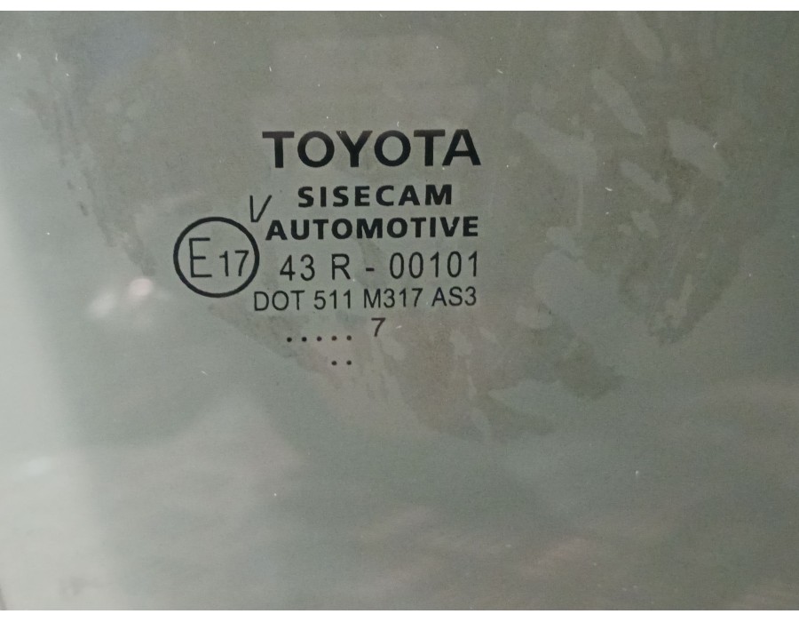 Recambio de luna trasera derecha para toyota c-hr (_x1_) 1.8 hybrid (zyx10_, zyx11_) referencia OEM IAM 68103F4010  