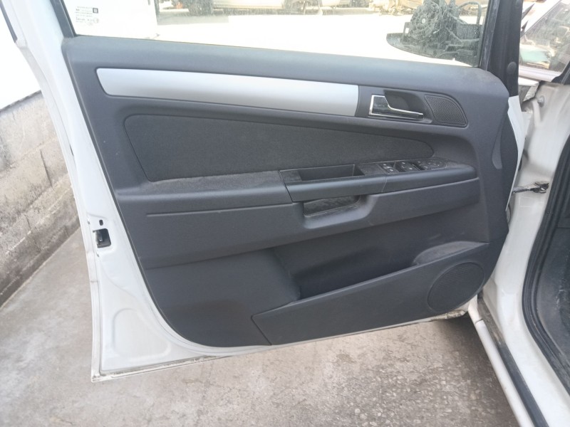 opel zafira / zafira family b (a05) del año 2013