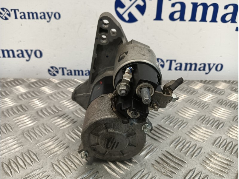 Recambio de motor arranque para renault megane iii berlina 5 p referencia OEM IAM 233007970R  ESW1012