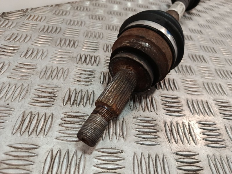 Recambio de transmision delantera derecha para renault scénic iv (j9_) 1.5 dci 110 referencia OEM IAM 391000742R  