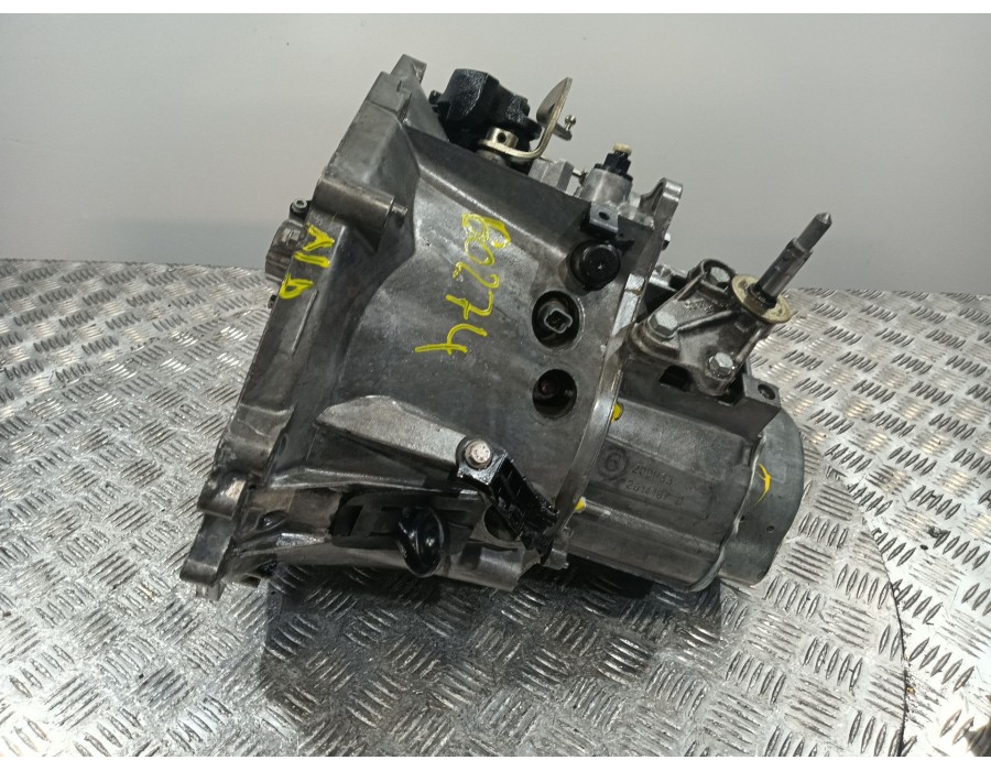 Recambio de caja cambios para citroën c4 picasso i monospace (ud_) 1.6 hdi referencia OEM IAM 20DP33  