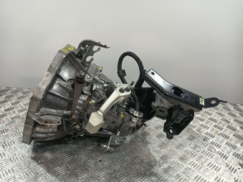 Recambio de caja cambios para toyota yaris (_p13_) 1.0 (ksp130) referencia OEM IAM 20TT06  