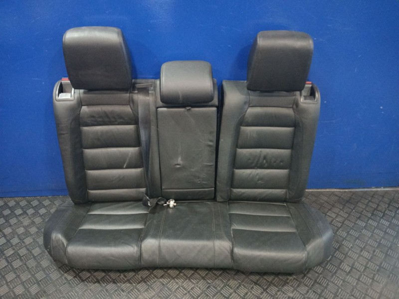 Recambio de juego asientos completo para volkswagen golf vi (5k1) 2.0 gti referencia OEM IAM M1000205901L 111022145161 