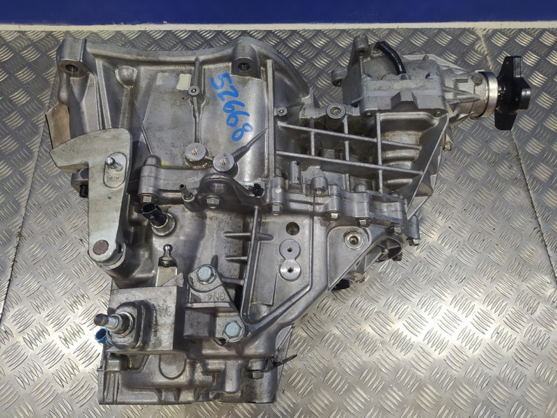 Recambio de caja cambios para nissan qashqai (j10) 2.0 16v cat referencia OEM IAM JD600  