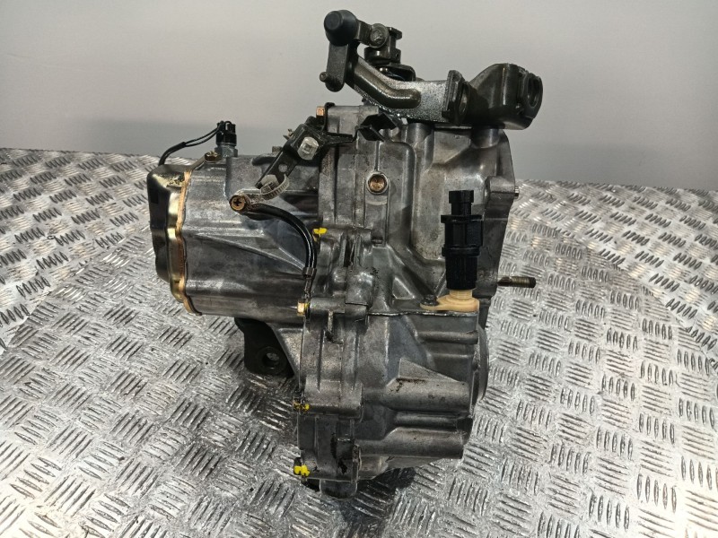 Recambio de caja cambios para daewoo kalos (klas) 1.2 referencia OEM IAM B1051  
