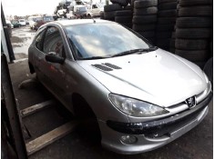 PEUGEOT 206 BERLINA