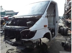 MERCEDES-BENZ SPRINTER (W901,W904) CAJA CERR.