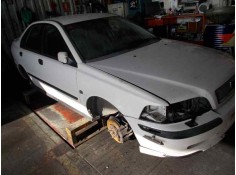 VOLVO S40 BERLINA