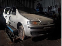 FIAT PUNTO BERLINA (188)