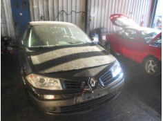 RENAULT MEGANE II BERLINA 3P