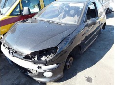 PEUGEOT 206 BERLINA