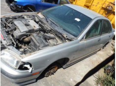 VOLVO S40 BERLINA