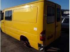 MERCEDES-BENZ SPRINTER (W901,W904) CAJA CERR.