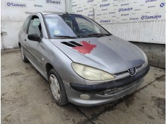 PEUGEOT 206 BERLINA