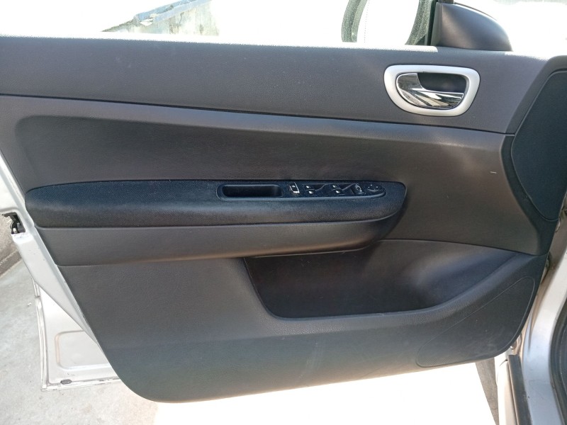 peugeot 307 (3a/c) del año 2003