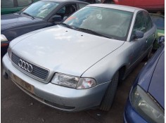 AUDI A4 BERLINA (B5)