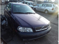 VOLVO S40 BERLINA