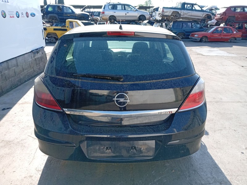 opel astra h (a04) del año 2005