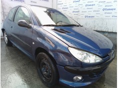PEUGEOT 206 BERLINA