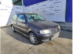 VOLKSWAGEN POLO BERLINA (6N2)