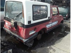 SUZUKI SAMURAI (SJ)